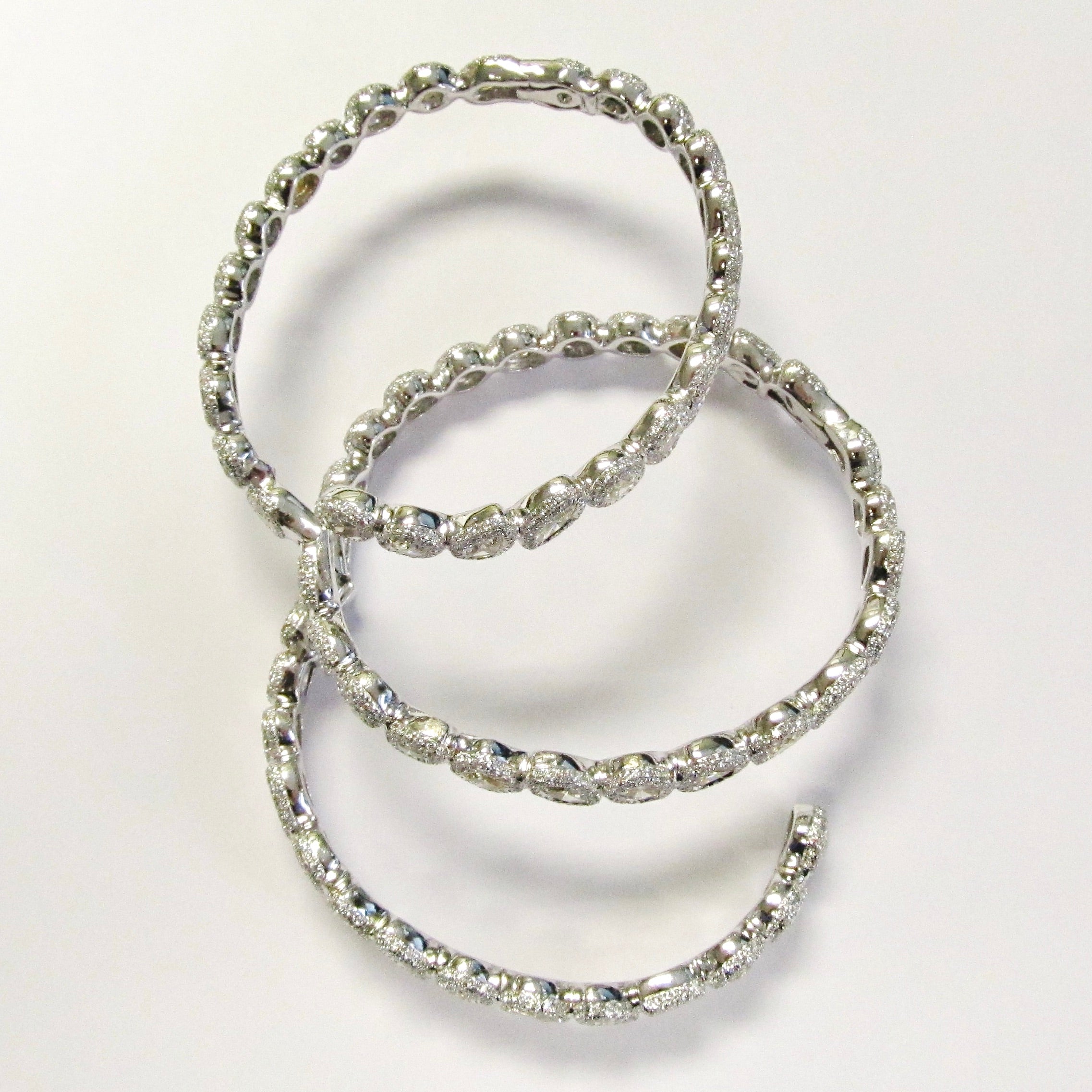 18k White Gold Three Row Hinged Bracelet