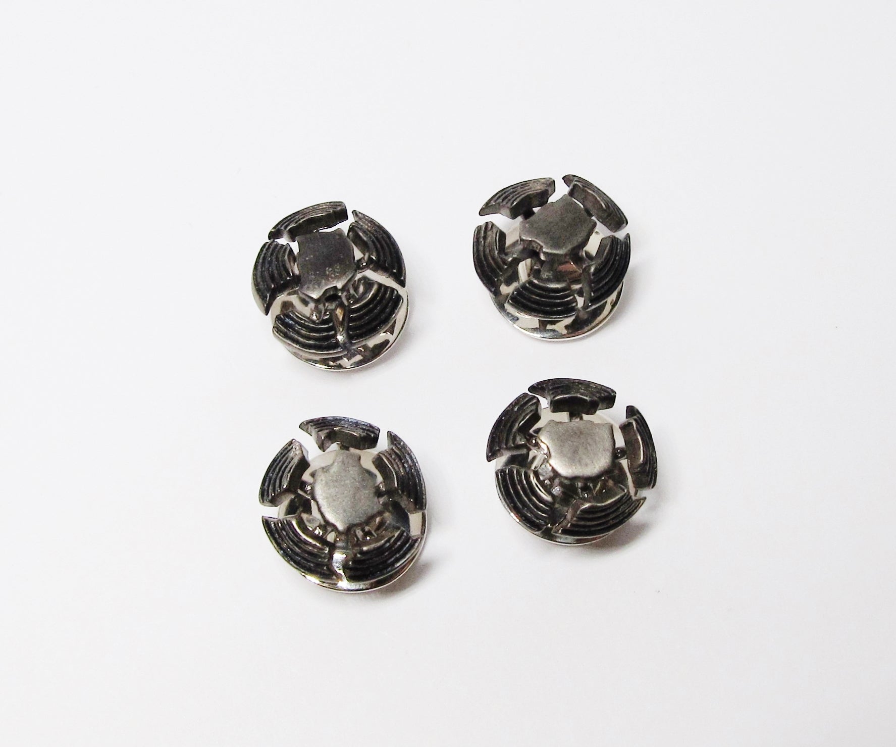 Bursting Clay Shirt Studs
