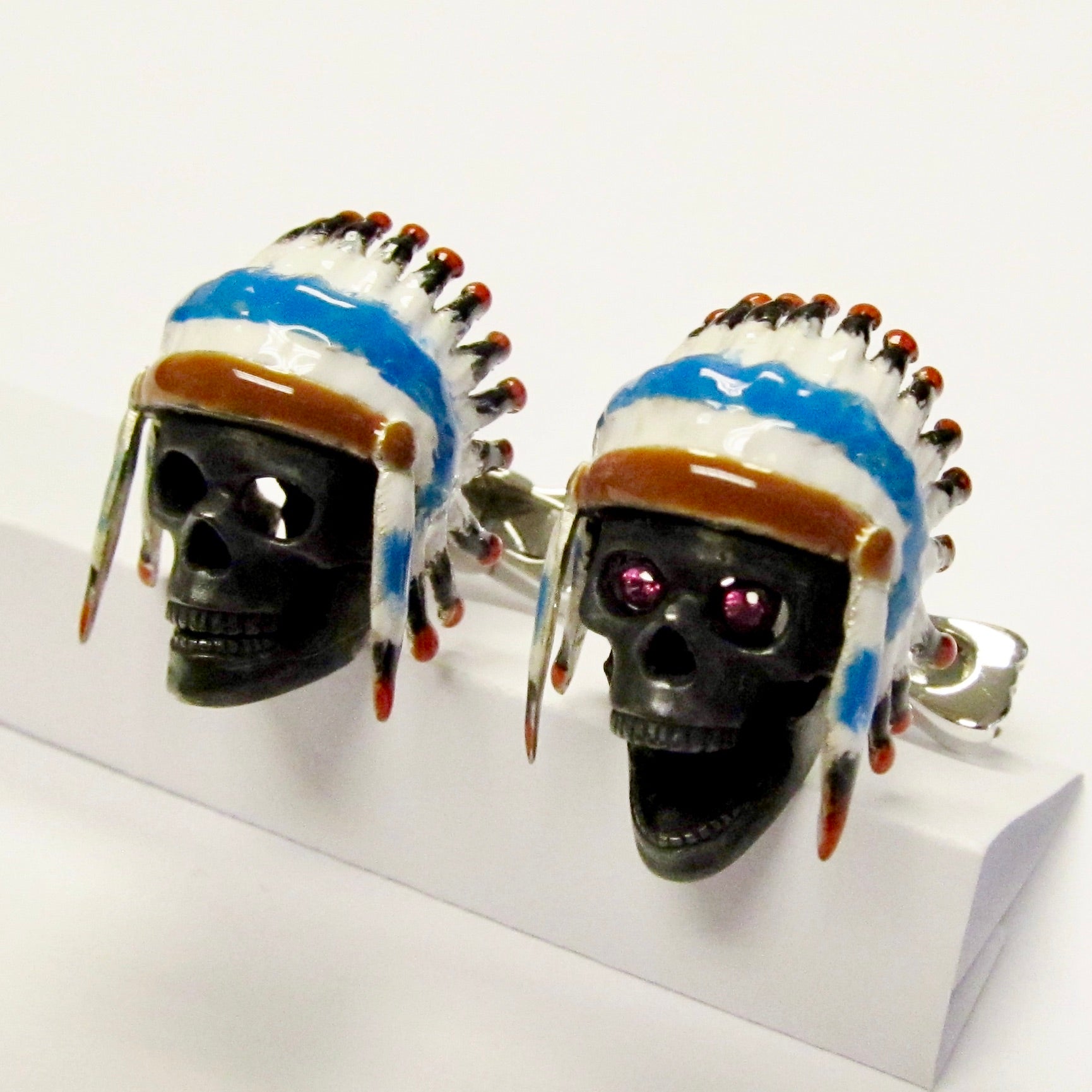 Red Indian (Skull) w/ Head Dress