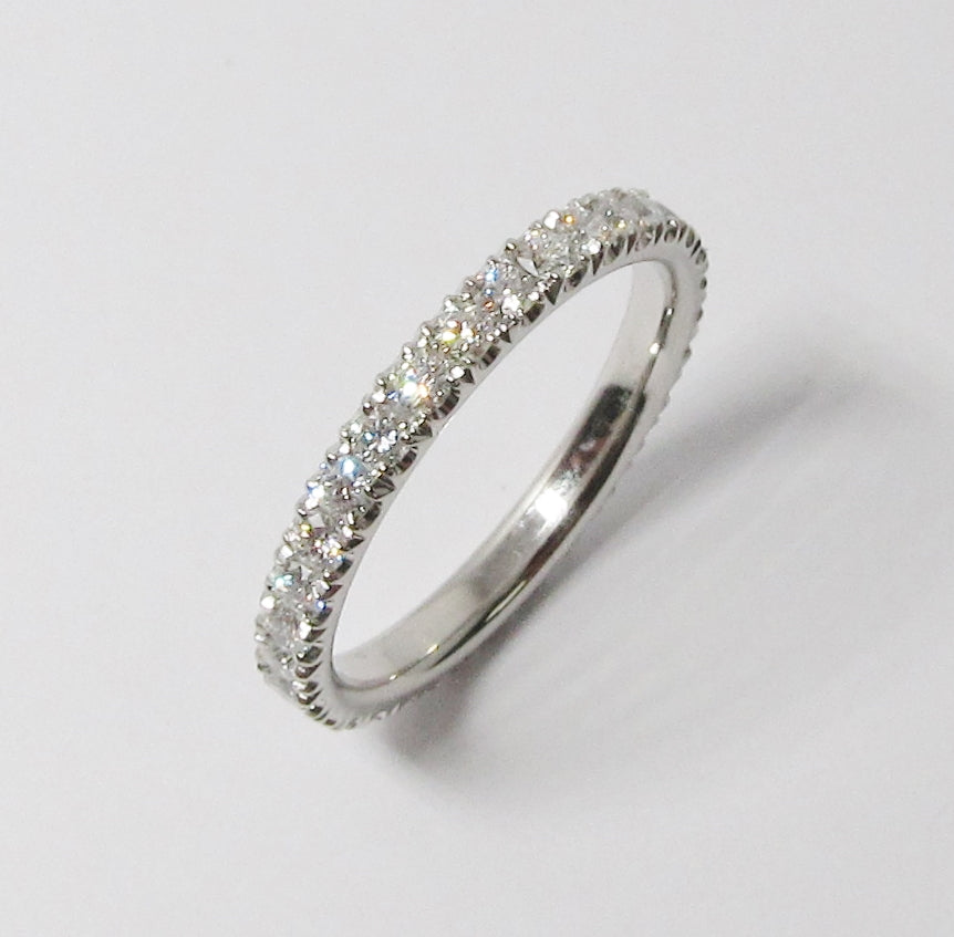 Shared Prong Diamond Eternity Band