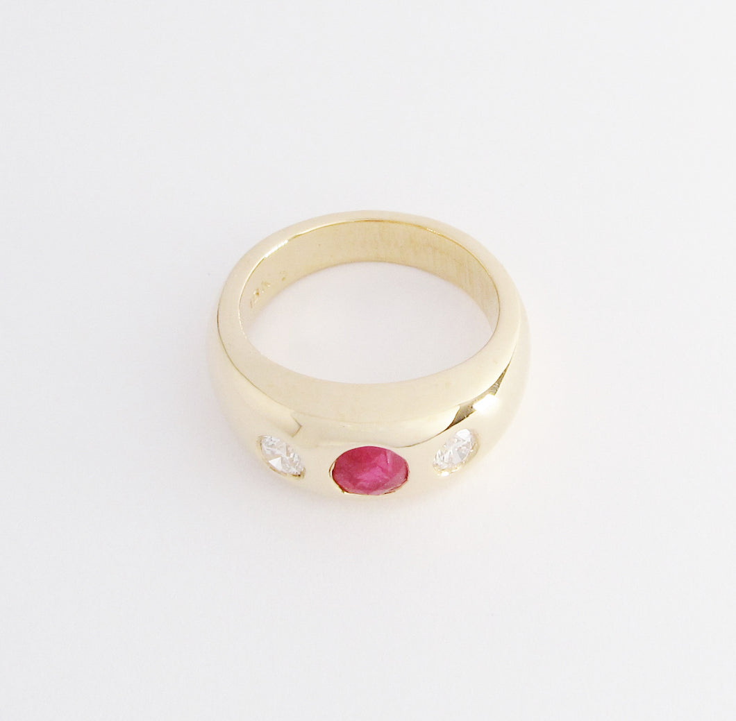 18k Yellow Gold Gypsy Ring