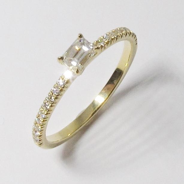 18k Yellow Gold Diamond Ring