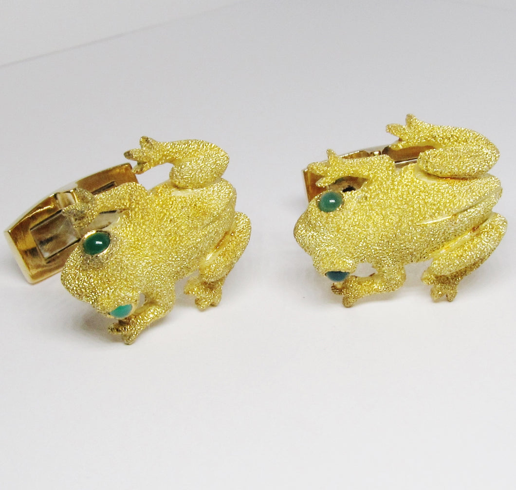 18k Yellow Gold Frog Cufflinks w/ Green Onyx Eyes