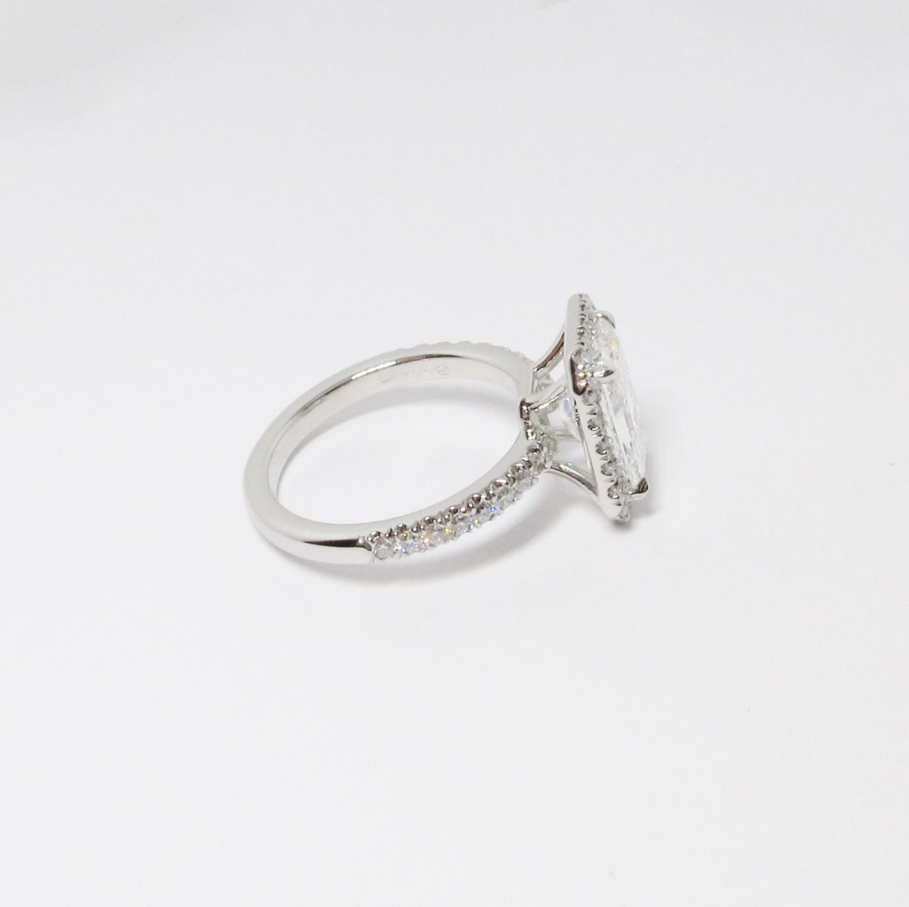 Platinum Setting for Radiant Diamond Solitaire Ring