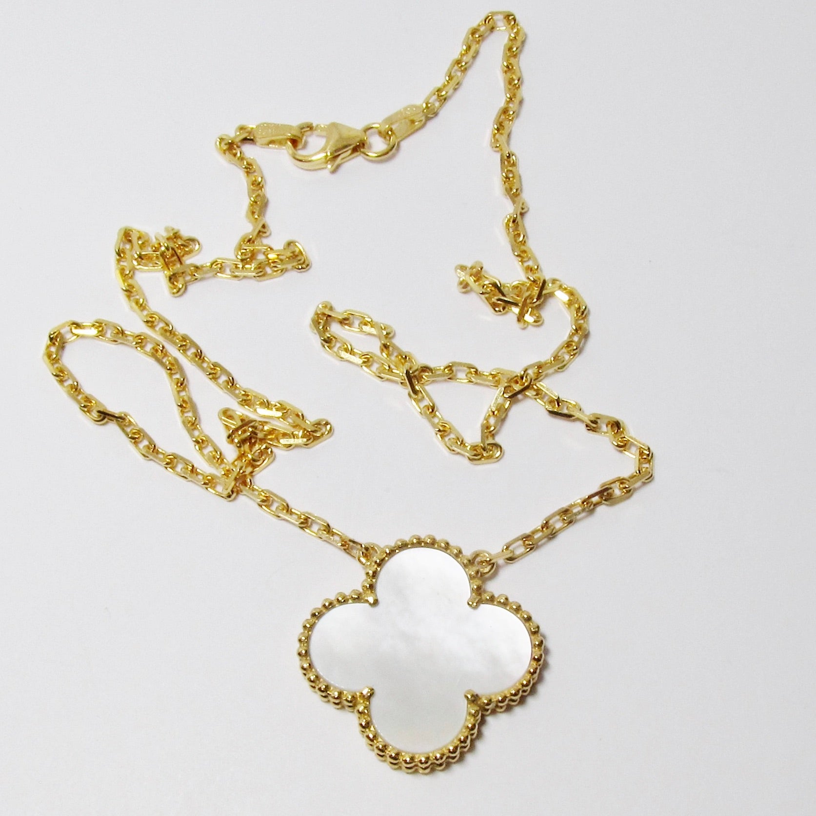 18k Yellow Gold + Mother of Pearl Necklace