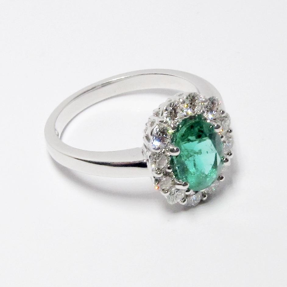 Diamond & Emerald Ring