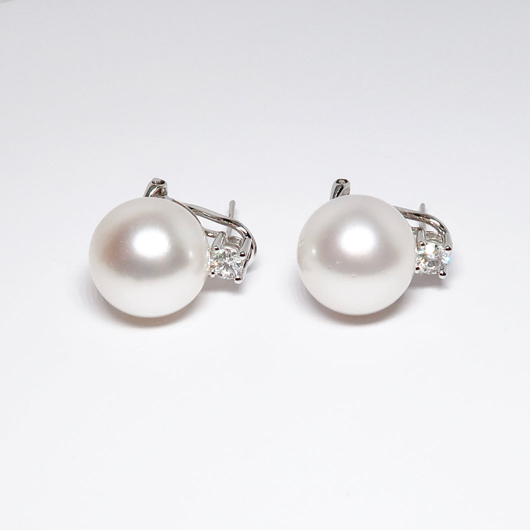 South Sea Pearl Earrings with Round Diamonds