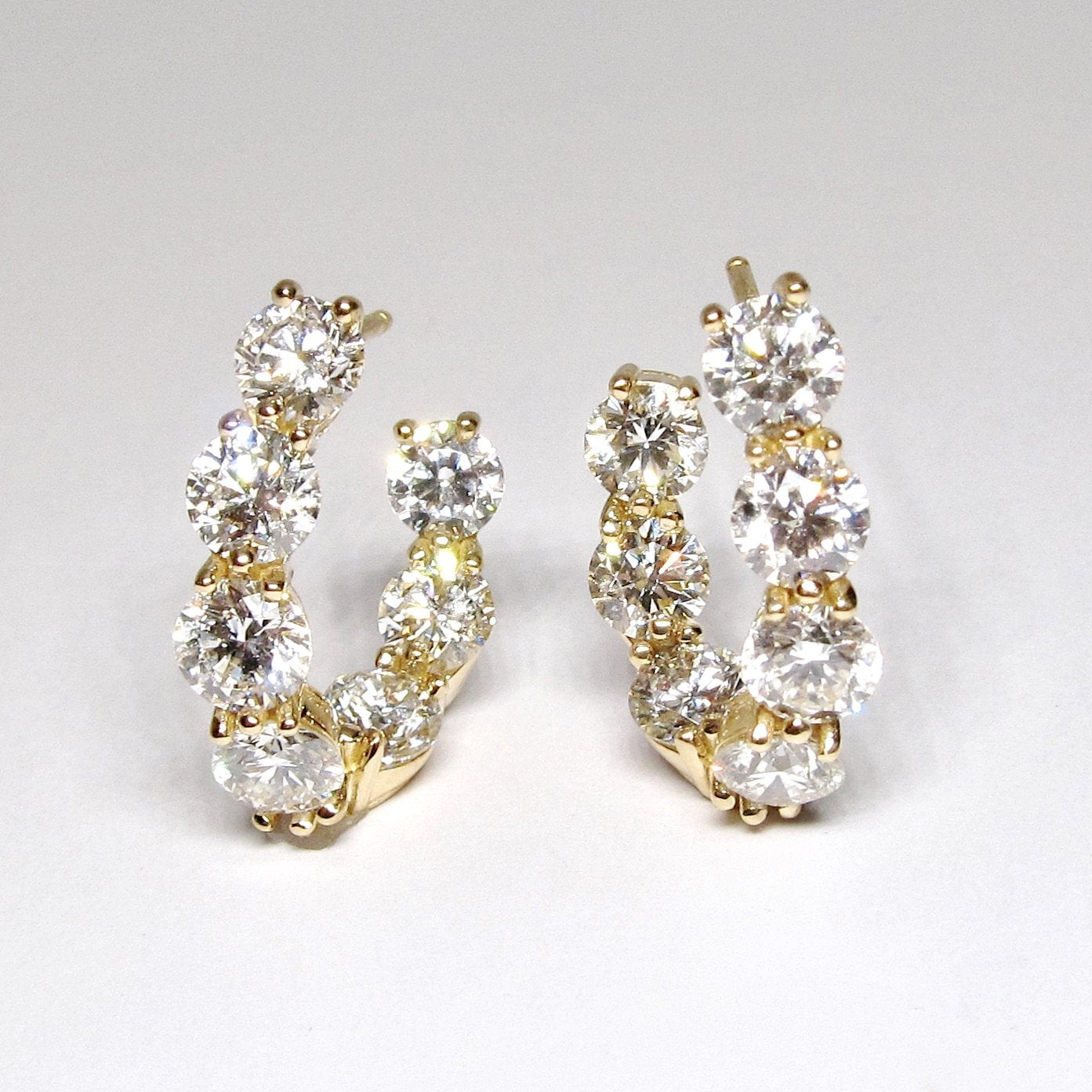 18k Yellow Gold Diamond Earrings