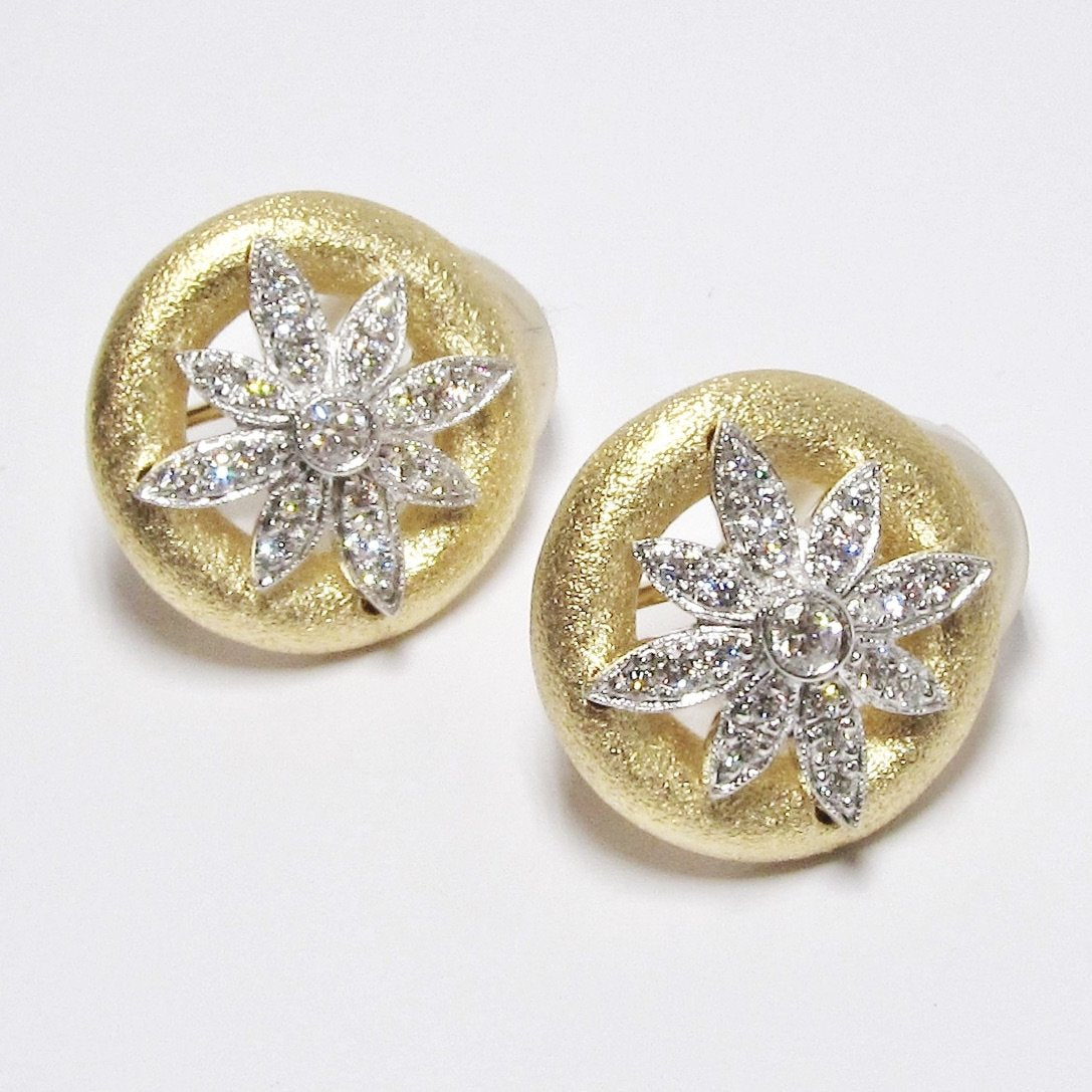 18k Yellow Gold Circle and Flower Earrings