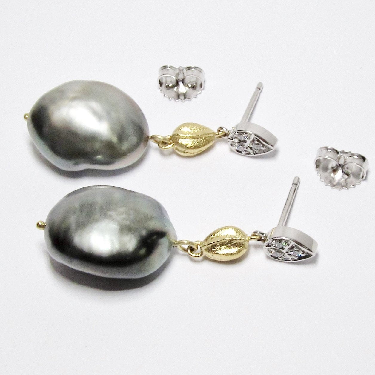 18k Yellow Gold Baroque Tahiti Earrings