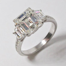 Load image into Gallery viewer, Emerald Cut Diamond Ring
