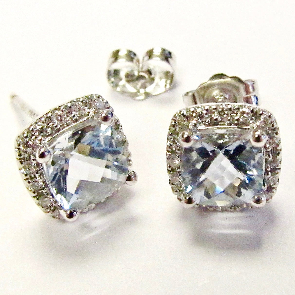 14k White Gold Cushion Aquamarine Earrings