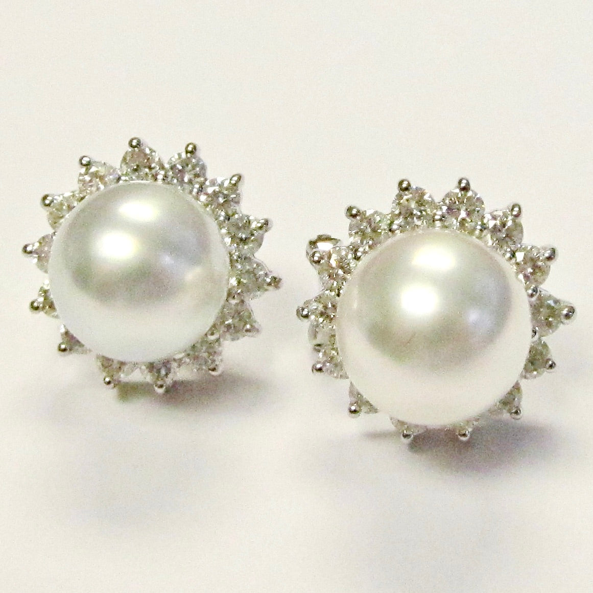 14kt White Gold, 10mm S.Sea Pearl Earrings