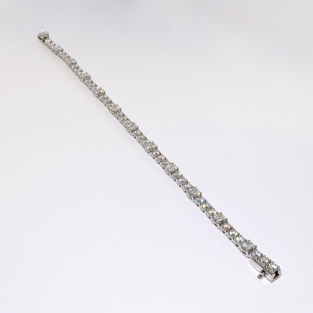 Cushion & Round Diamond Bracelet, 12 Cushion Diamonds = 3.80ctw, 36 Round Diamonds = 4.56ctw, Platinum