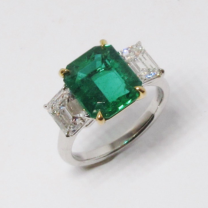 Emerald & Diamond 3 Stone Ring