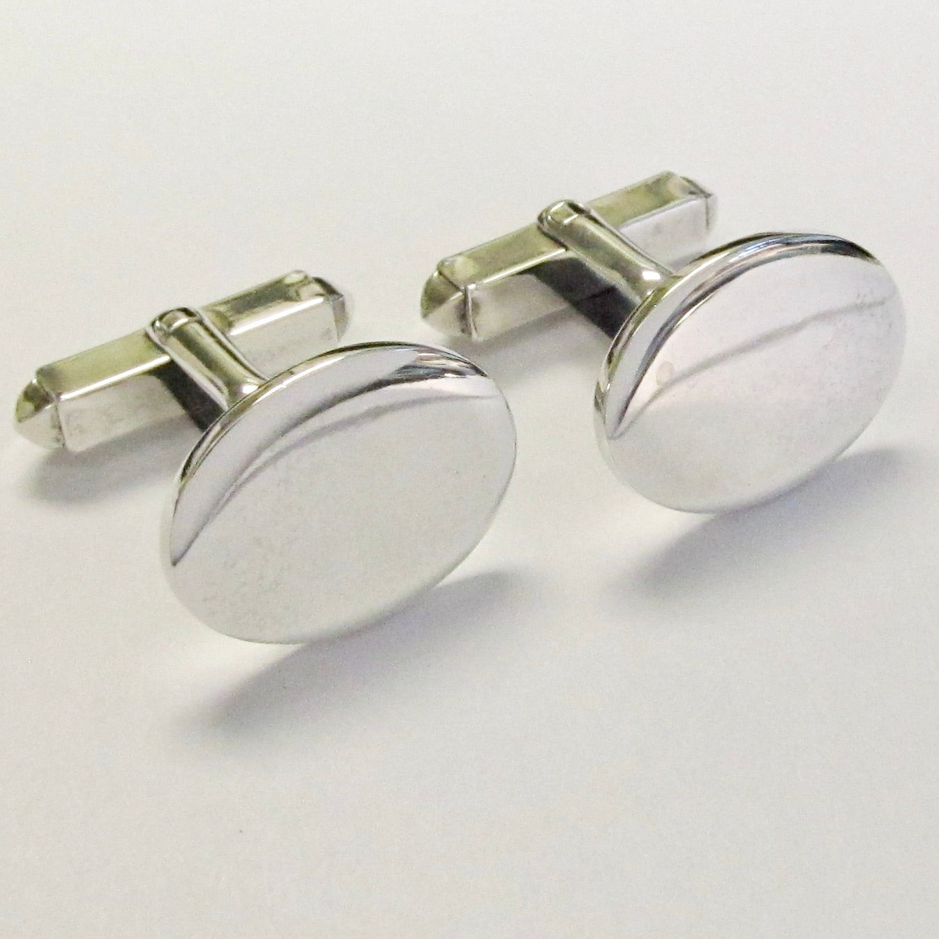 Plain, Oval, Silver Links Cufflinks