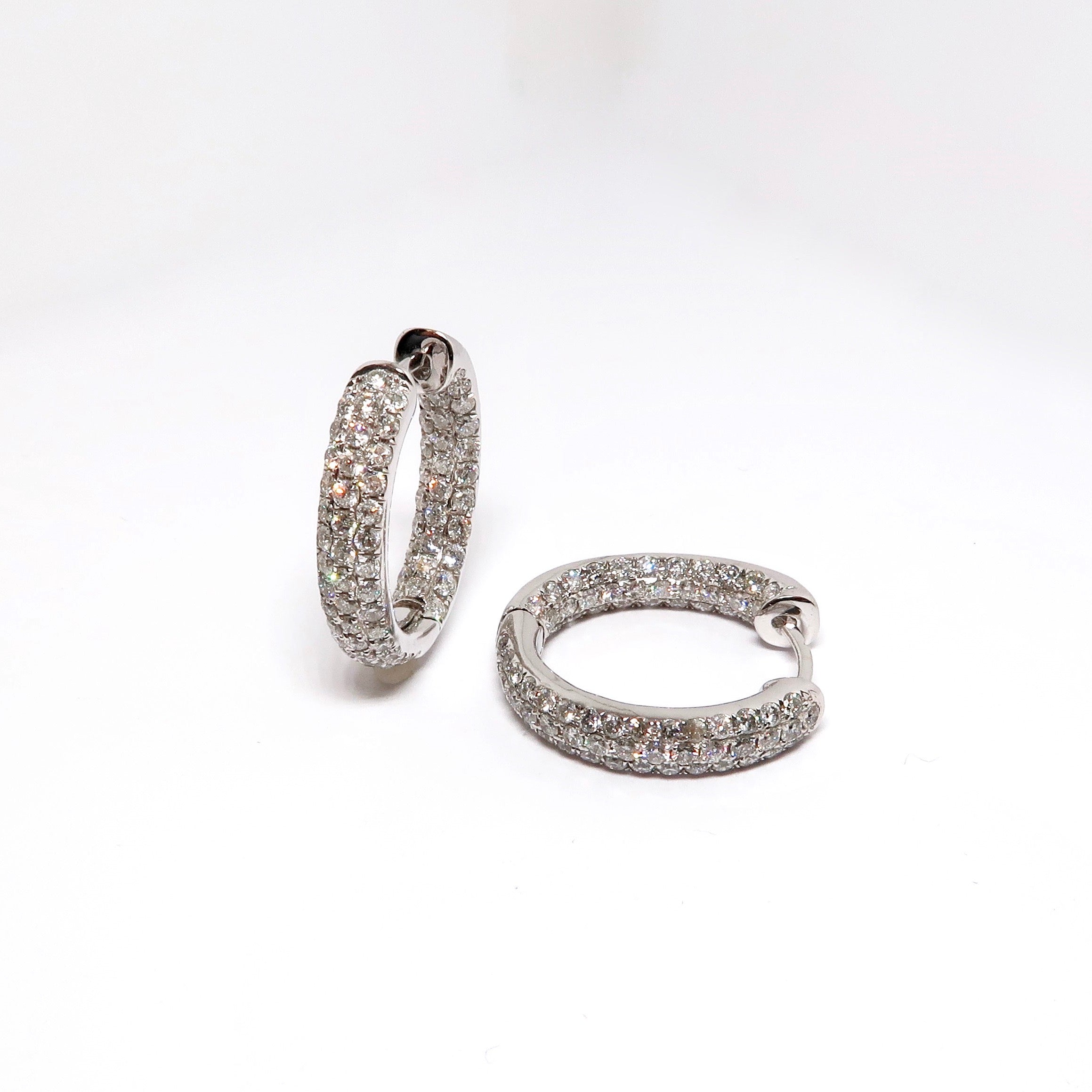 In/Out Oval Hoop Earrings