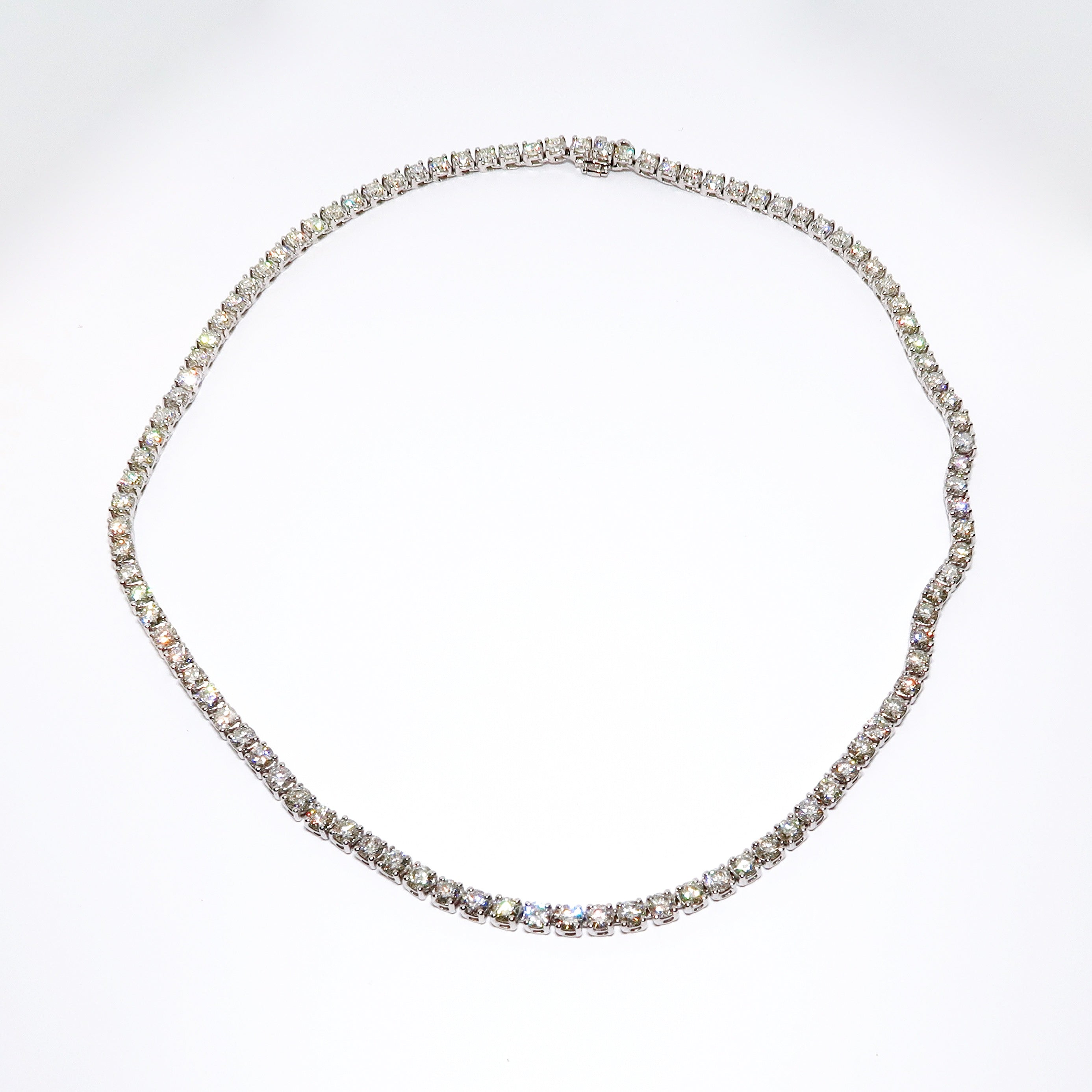 Round Diamond Straight Line Necklace