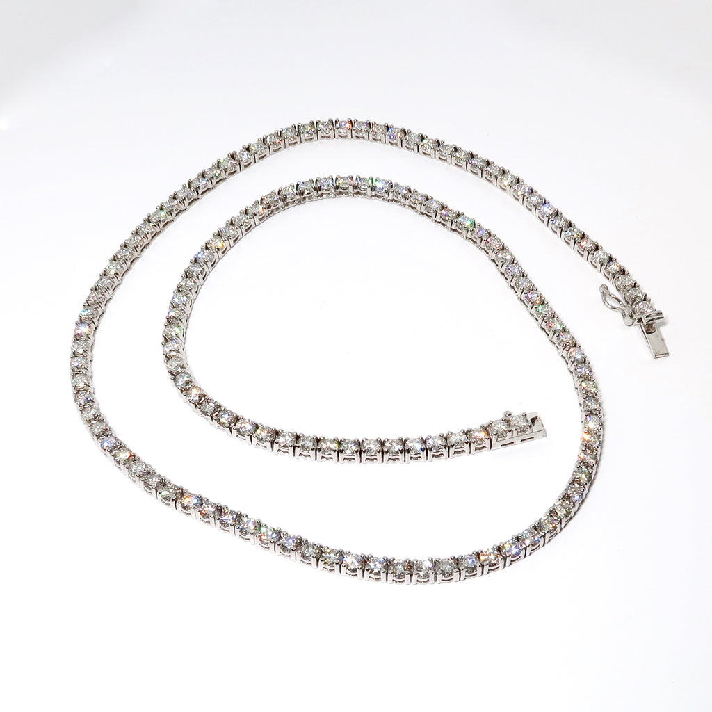 Round Diamond Straight Line Necklace