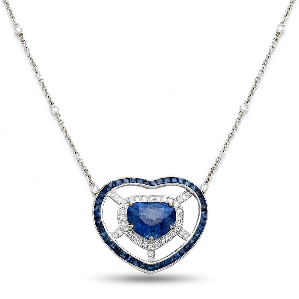 Heart Shape Sapphire & Diamond Pendant
