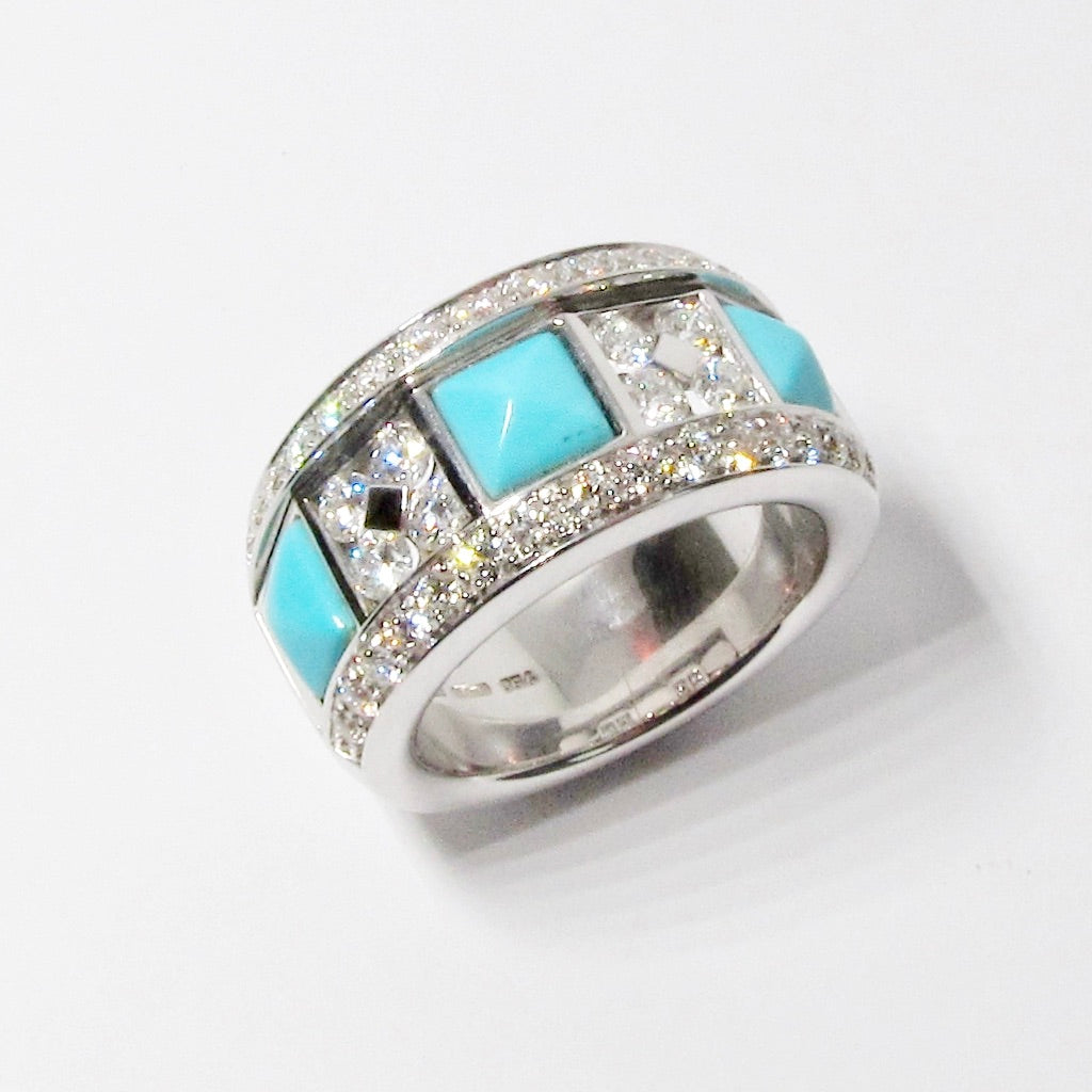 18k White Gold Turquoise & Diamond Ring