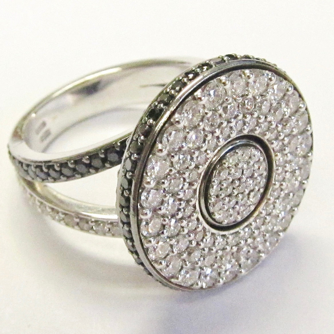 18K White Gold White and Black Diamond Ring