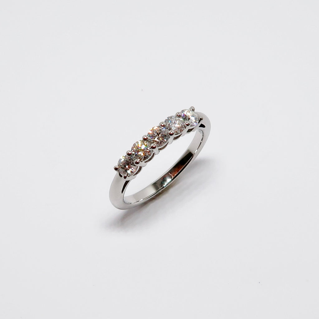 Diamond Wedding Band, Platinum, 5 Round Diamonds