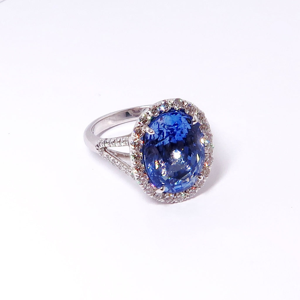 Oval Sapphire & Diamond Ring