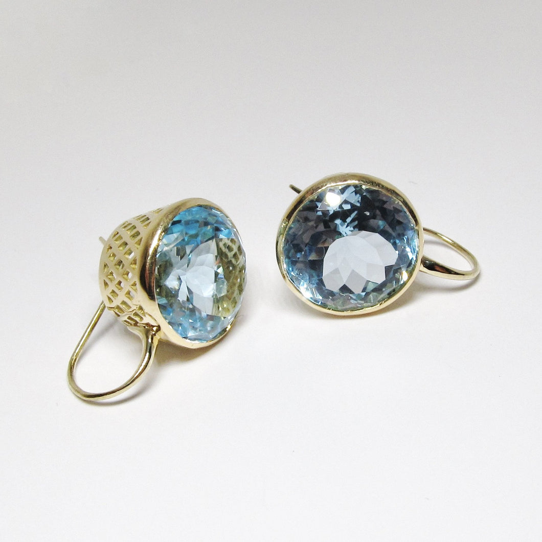 18k Yellow Gold Round Blue Earrings