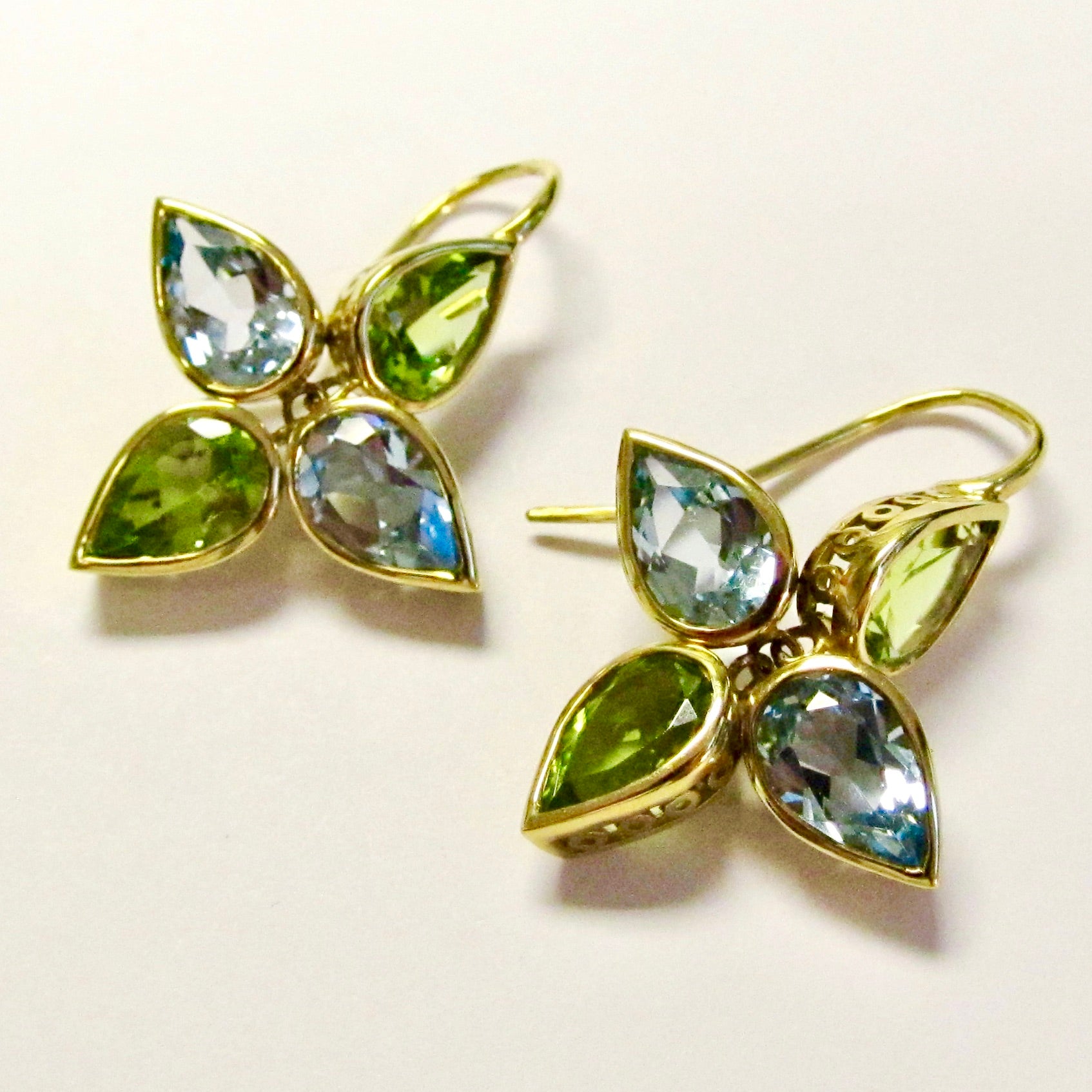 18k Yellow Gold, Blue Topaz, Peridot Earrings