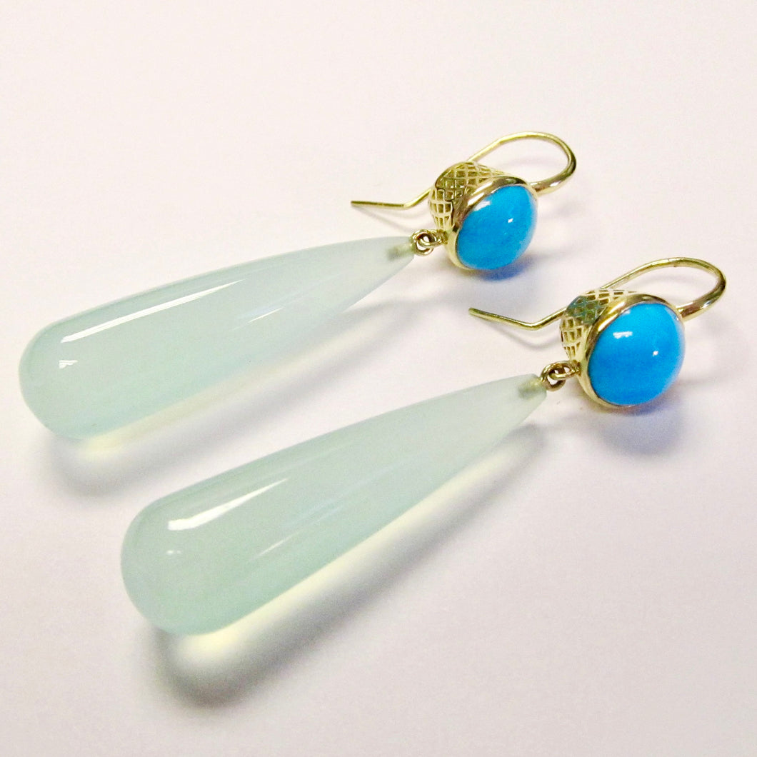 18k Yellow Gold, 10mm Turquoise Earrings