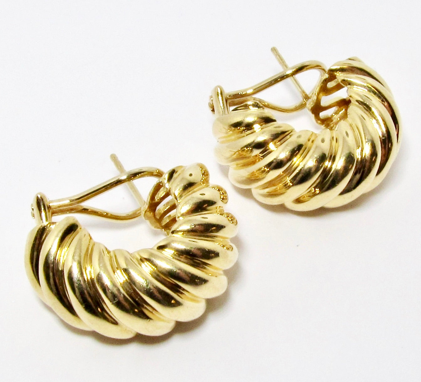 18k Yellow Gold Wide Twist Earrings