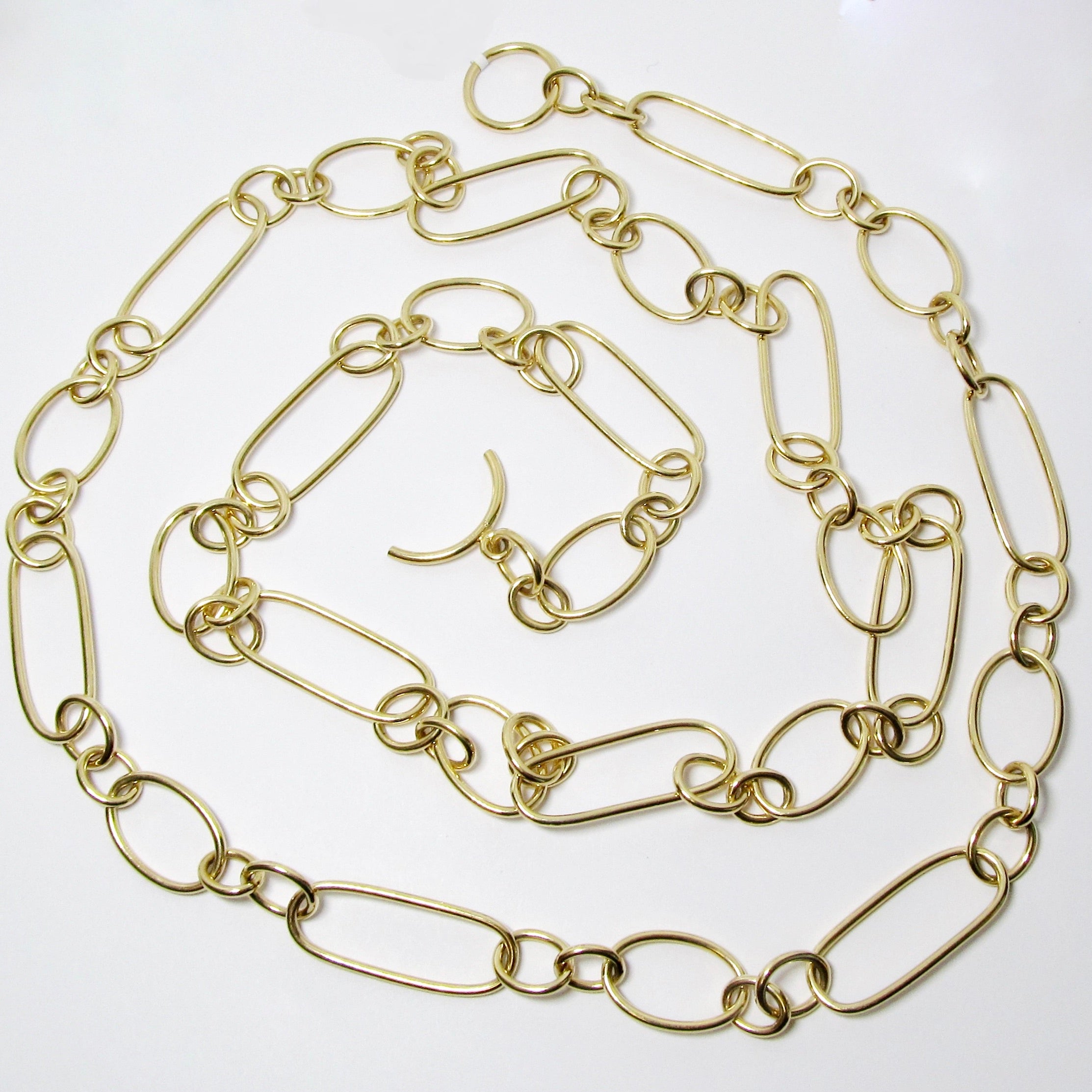 18k Yellow Gold Rectangle & Oval Link Necklace